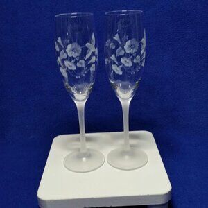 Avon Hummingbird Crystal Champagne Toasting Flutes Set of 2 Wedding Barware
